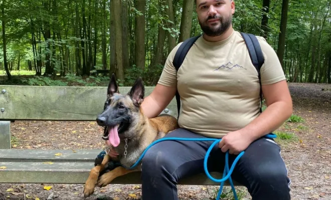 Yumi & son propriétaire - Bois Magneux - Berger Belge (Malinois)